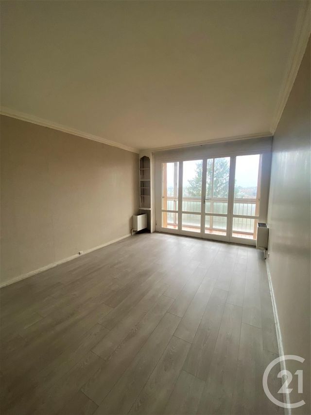 Appartement F3 à louer - 3 pièces - 70.0 m2 - ST JEAN DE BRAYE - 45 - CENTRE - Century 21 Premium