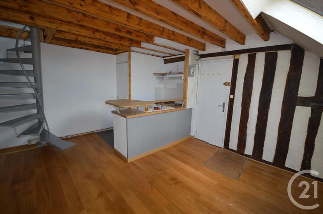 Appartement à louer - 2 pièces - 21.19 m2 - ORLEANS - 45 - CENTRE - Century 21 Premium