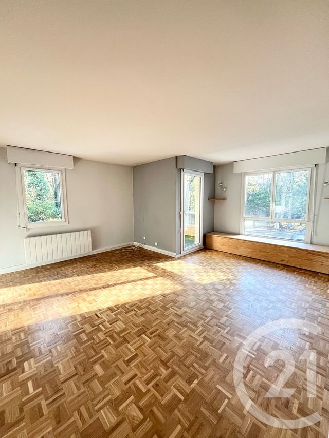 Appartement F3 à louer - 3 pièces - 72.6 m2 - ST JEAN DE BRAYE - 45 - CENTRE - Century 21 Premium